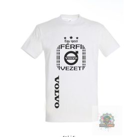Egy igazi ferfi VOLVO t vezet ferfi fehér